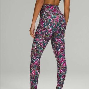 Lululemon Base Pace High-Rise Tight 28"